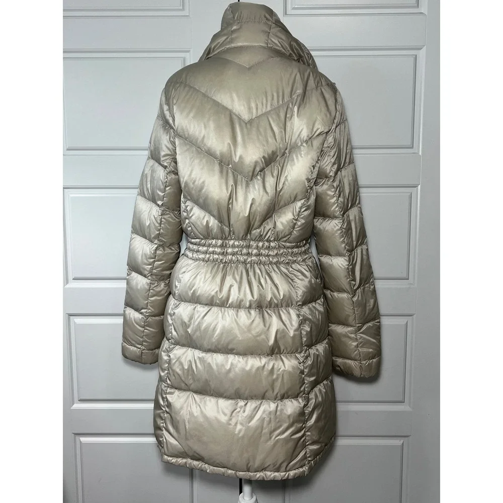 Athleta Light Weight Long‎ Hooded Puffer Coat Down Fill Shimmer Cream Chevron MD